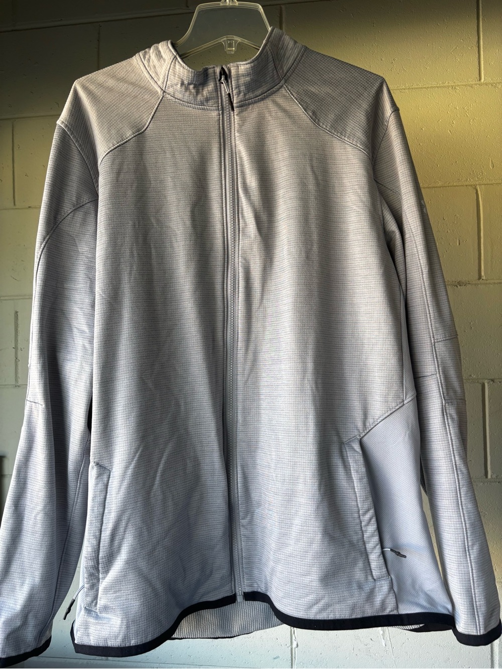 Men XXL Under Armour Light Gray Full-Zip Shirt Jacket